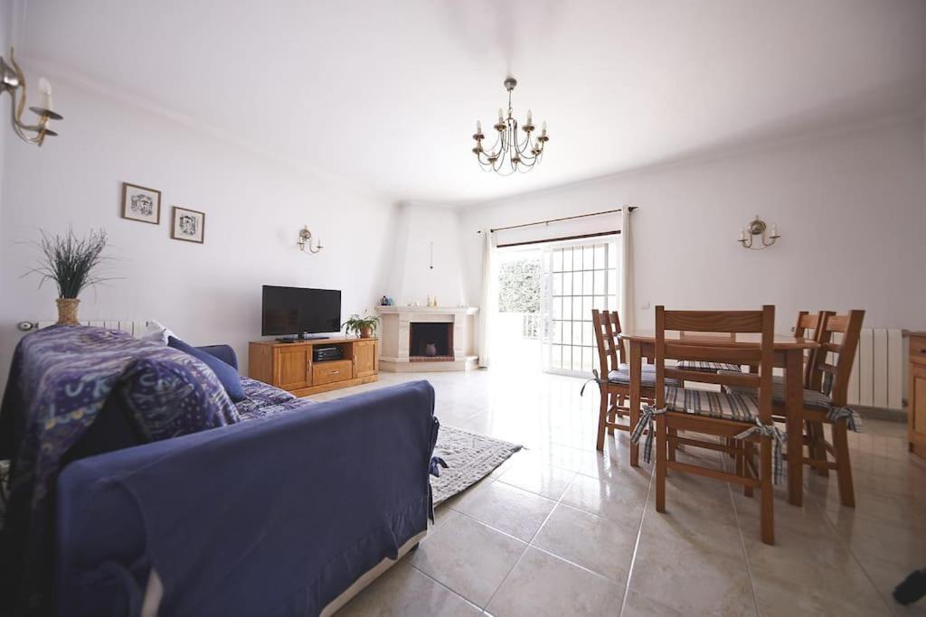 Cozy Sunny Peaceful Flat With Swimming Pool Apartment Burgau Bagian luar foto