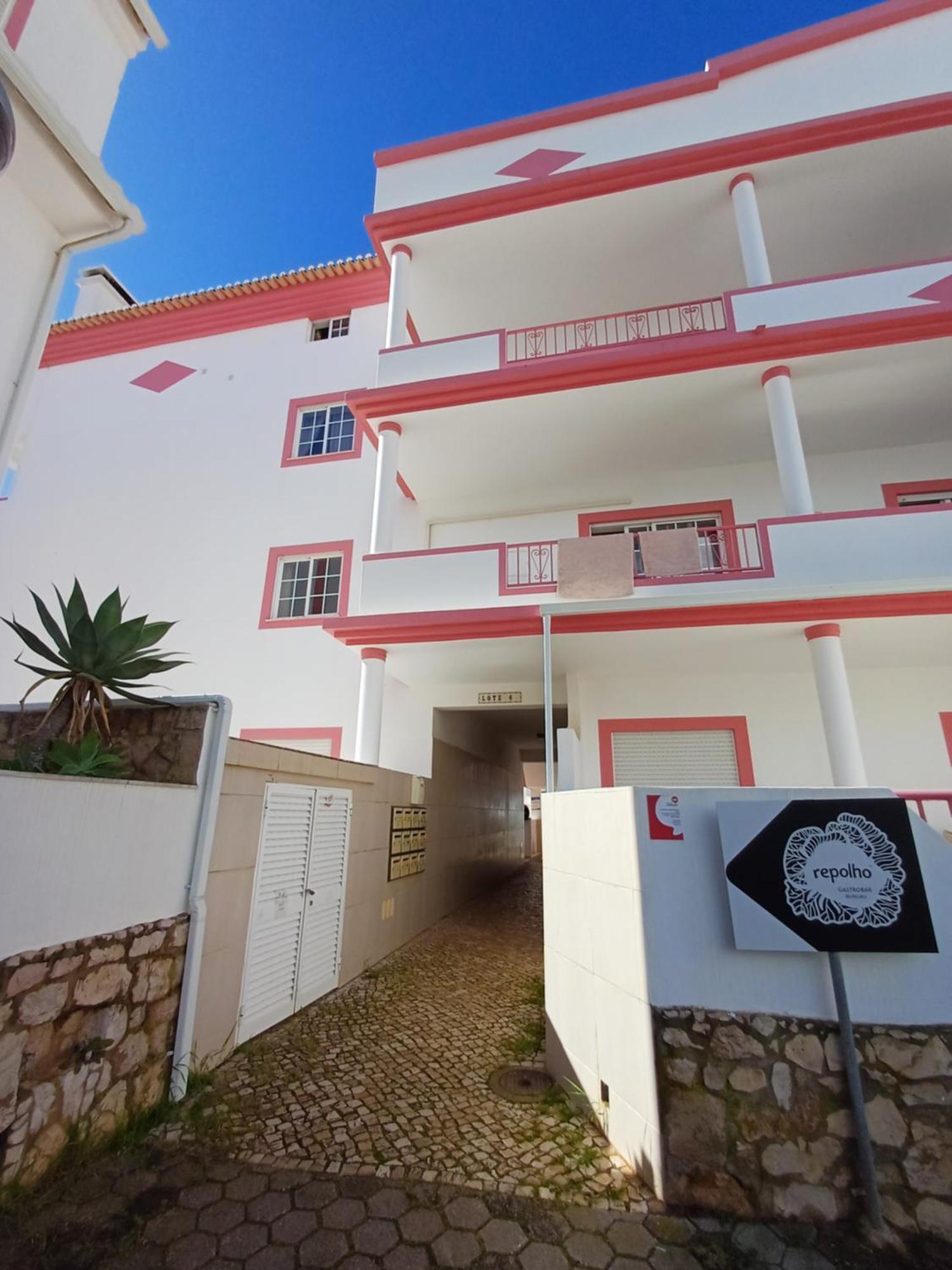 Cozy Sunny Peaceful Flat With Swimming Pool Apartment Burgau Bagian luar foto